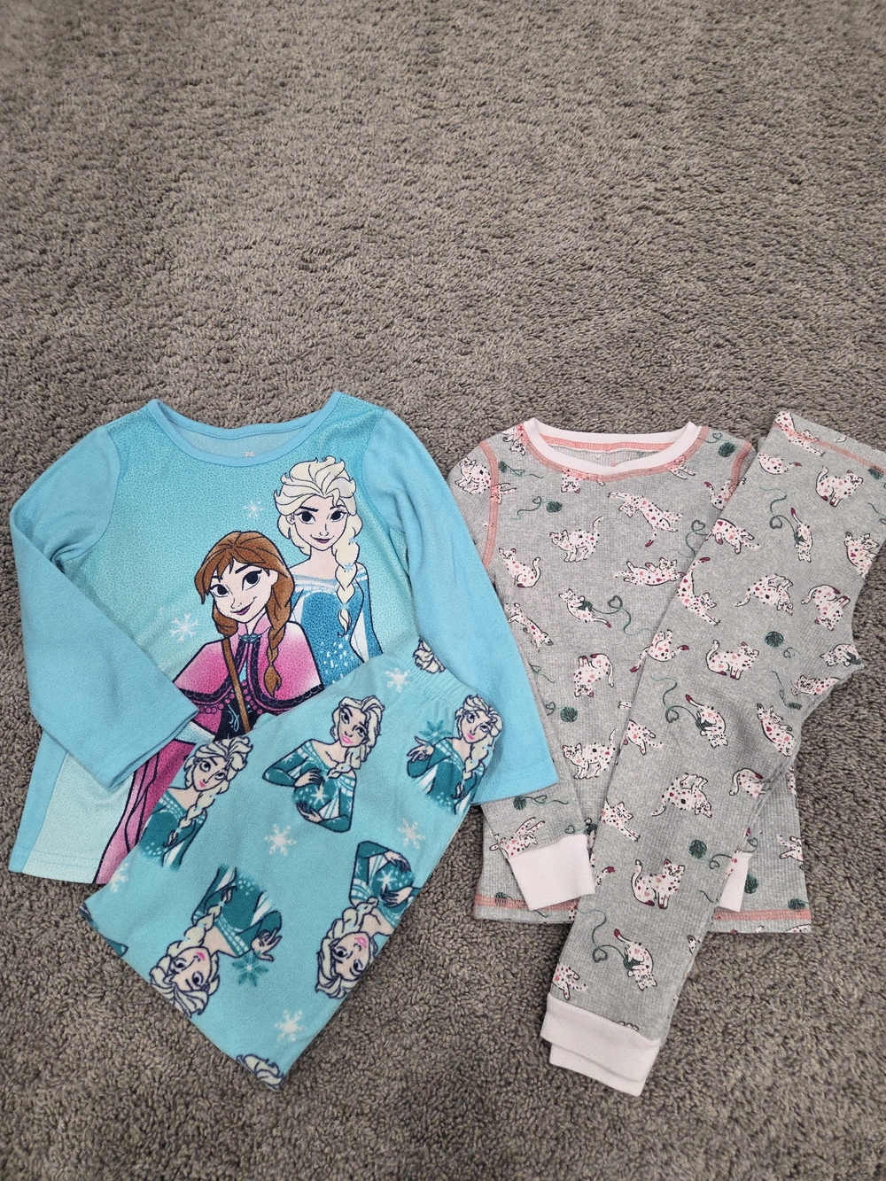 Disney Frozen Girls Light Blue and Gray Pajama Set Duo